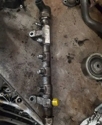 Volkswagen Crafter Fuel injection high pressure pump 03L130088J