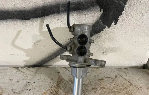 Peugeot 308 Master brake cylinder 1204254242