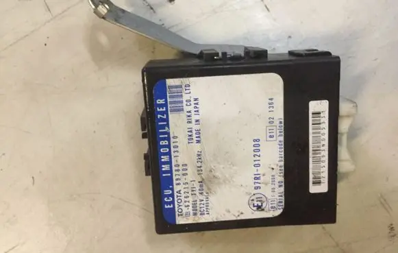 Toyota Corolla Verso E121 Immobilizer control unit/module 8978013010