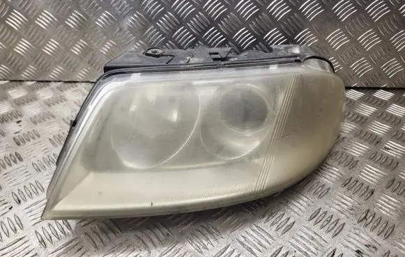 Volkswagen PASSAT B5.5 Headlight/headlamp 3B0941015AG