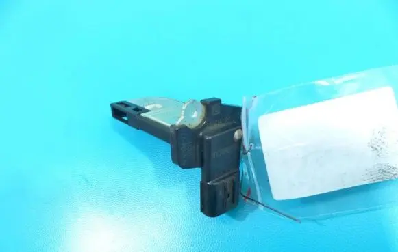 Toyota Avensis T270 Mass air flow meter 22204-26010 IMPRK1213745