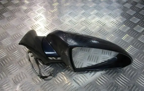 Nissan Primera Front door electric wing mirror 