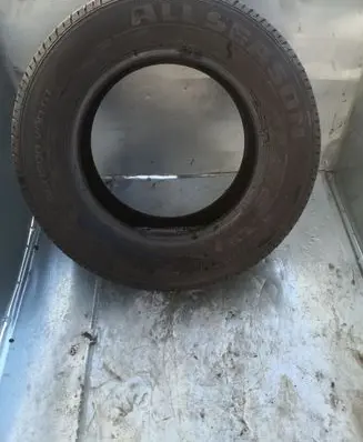 Mercedes-Benz Sprinter W906 R12 summer tire 23565R16C 115113T