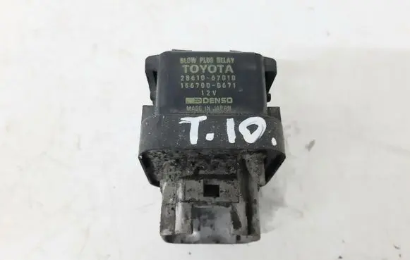 Toyota Corolla Verso E121 Glow plug pre-heat relay 2861067010
