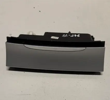 Volkswagen PASSAT B6 Car ashtray 3C0863284 3C0857961