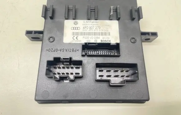 Audi A6 S6 C6 4F Comfort/convenience module 4F0907279 4F0910279 F005V00384