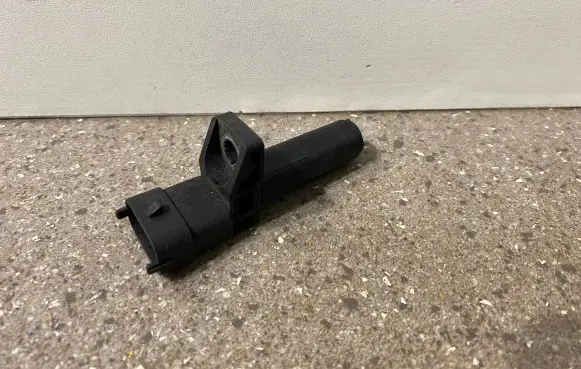 Mercedes-Benz E W212 Crankshaft position sensor A2769051200