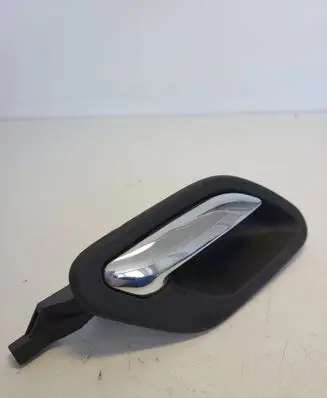 BMW 7 E38 Front door interior handle 8226050