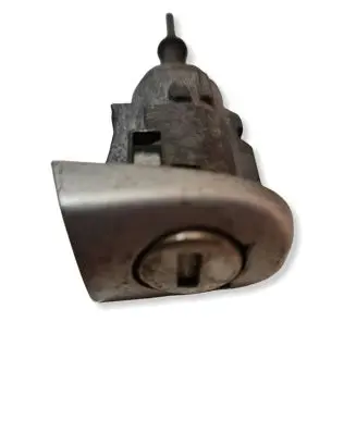 Volkswagen Bora Front door lock (next to the handle) 1U0837167C 1U0837168C