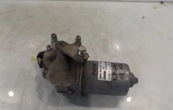 Front wiper linkage and motor