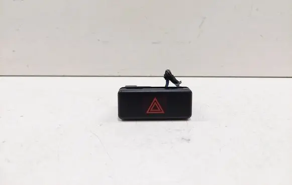 BMW 5 E39 Hazard light switch 8350947