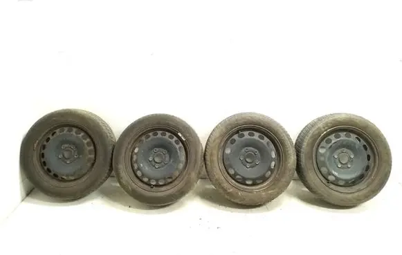 Volkswagen Golf VI R14 steel rim 