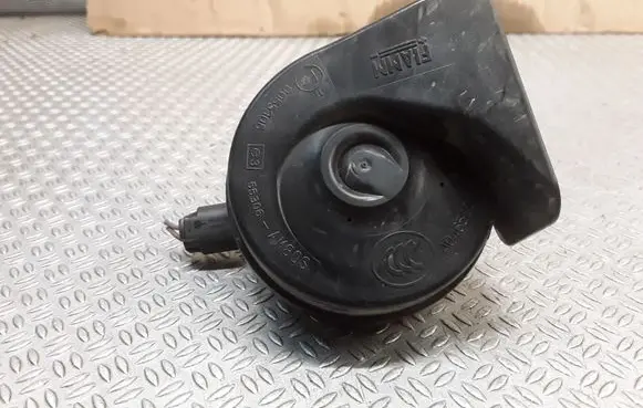 BMW 3 E90 E91 Horn signal A046522