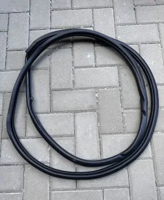 Lexus RX 450H Front door rubber seal 740AE0C8