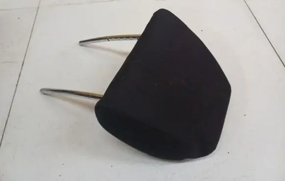 Mercedes-Benz A W169 Front seat headrest 
