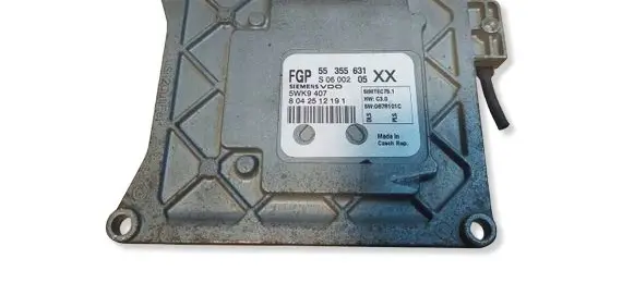 Opel Vectra C Engine control unit/module ECU 55355631 5WK9407 SIMTEC751