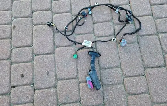 Opel Insignia B EUR ISO radio connector 39205702