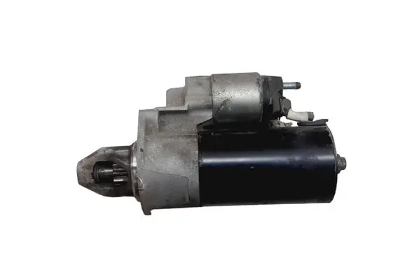 Mercedes-Benz Sprinter W906 Starter motor 1005831549