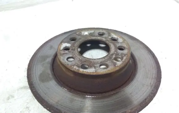 Volkswagen Tiguan Rear brake disc