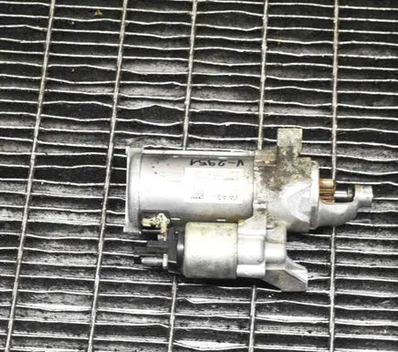 Audi A6 S6 C7 4G Starter motor 04L911021 0001174404