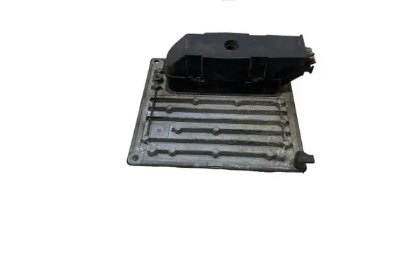 Ford Fiesta Engine control unit/module 6S6112A650FD S120977315D 2CJD