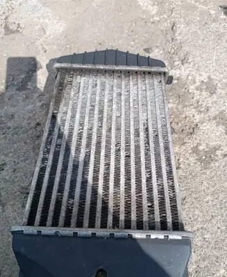 Opel Astra H Intercooler radiator 13213402
