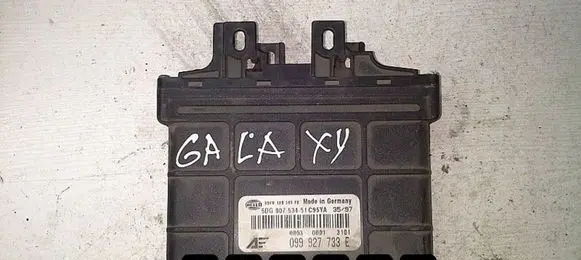 Ford Galaxy Engine control unit/module 099927733E
