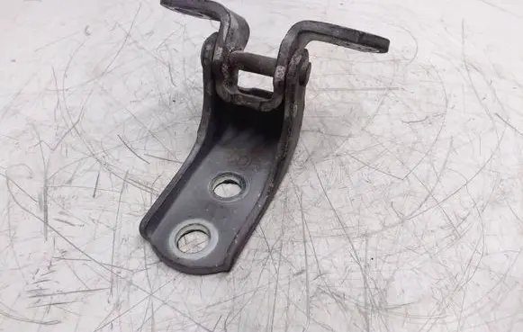 Honda Civic Front door upper hinge