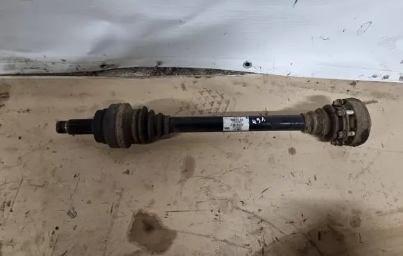 BMW X6 E71 Rear driveshaft P756455804 T031820217