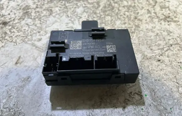 Porsche Macan (95B) Door control unit/module 4H0959795P 4H0959795J A2C7325440700