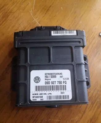 Audi Q7 4L Gearbox control unit/module 09D927750FQ H64S0999