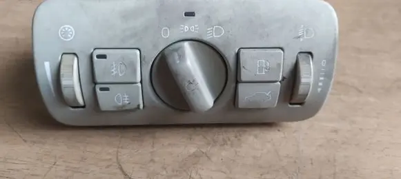 Volvo S80 Light switch 30739423