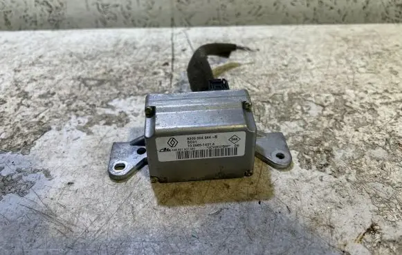 Renault Laguna II ESP acceleration yaw rate sensor 8200004644B 10098514014 448801001020