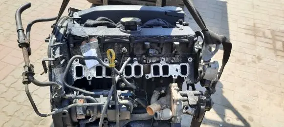 Ford Mondeo Mk III Engine