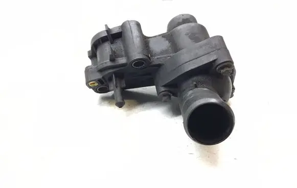 Ford Focus Engine coolant pipe/hose 2s4q8594ab 2s4q9k478ad