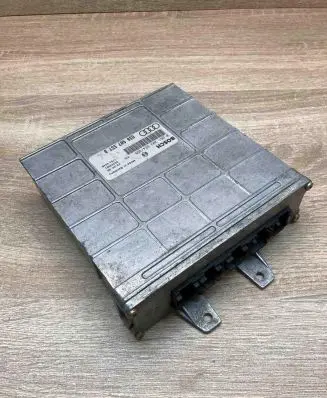 Audi A4 S4 B5 8D Engine control unit/module ECU 8D0907557B 0261203554