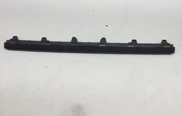 Volkswagen Tiguan Front bumper lip 5NA853211F