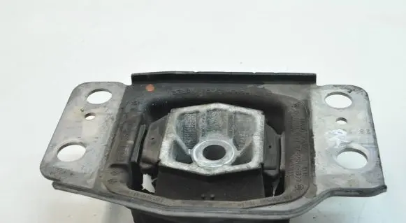 Ford Galaxy Engine mount bracket 6G917M121AC