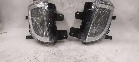 Volkswagen Golf VI Fog light set 