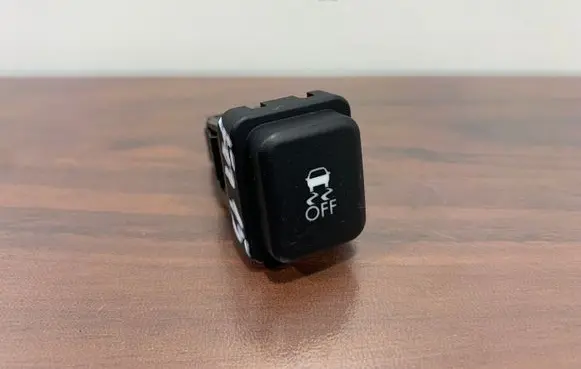 Subaru Forester SJ ESP (stability program) switch 06019