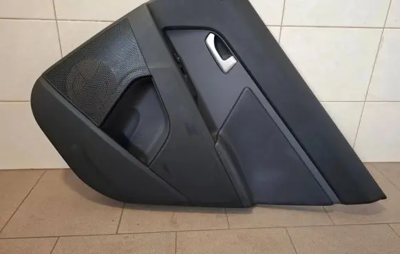 KIA Sportage Rear door card panel trim 833613U000