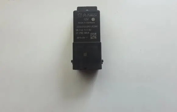 Ford Transit - Tourneo Connect Glow plug pre-heat relay 9809931580
