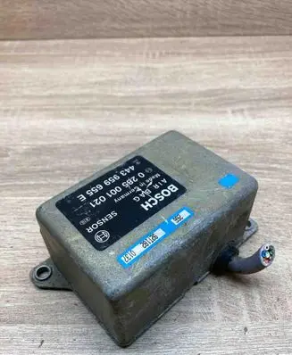 Audi 100 S4 C4 Airbag control unit/module 443959655E 0285001021