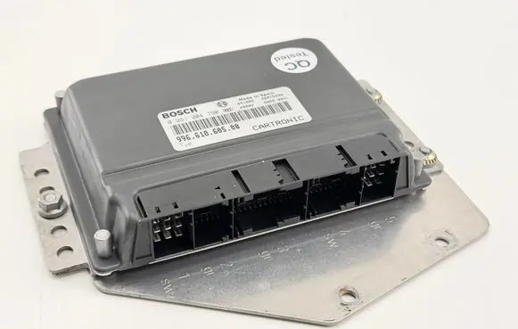 Porsche Boxster 986 Engine control unit/module 99661860500 0261204790
