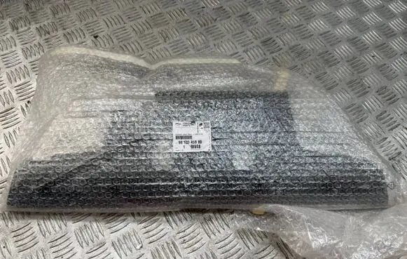 Citroen C3 Rear bumper mounting bracket 9813245980