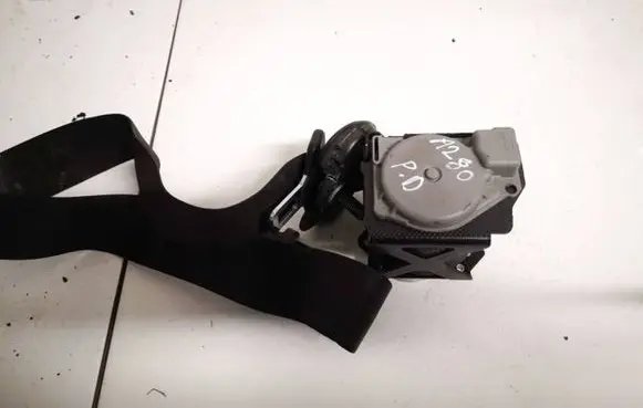 BMW X5 E70 Front seatbelt s2716104206b 7083b