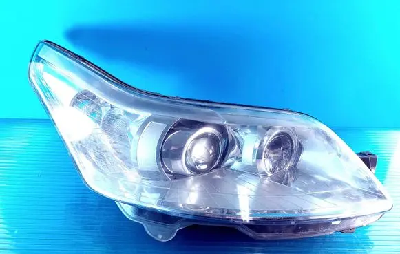 Citroen C4 Grand Picasso Headlight/headlamp 89900896