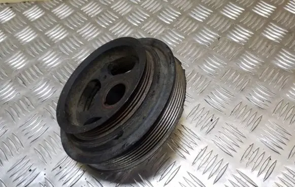 Nissan Navara D40 Crankshaft pulley