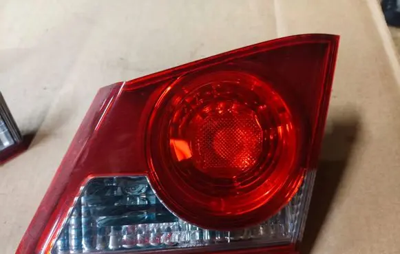 Honda Civic Tailgate rear/tail lights P5376R