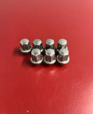 Chrysler Pacifica Nuts/bolts 35mm